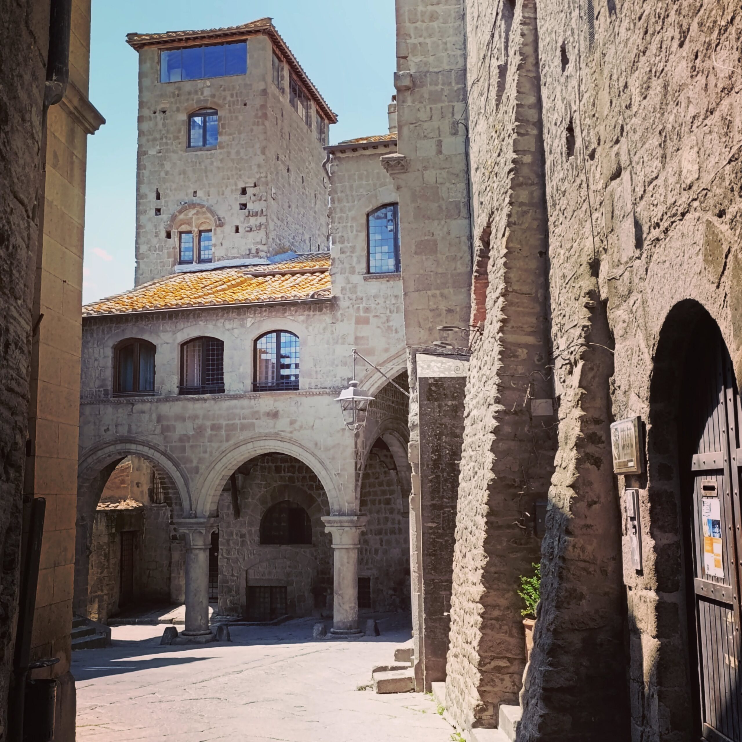 Cosa vedere in Tuscia: 12 luoghi da non perdere tra borghi, Etruschi e natura